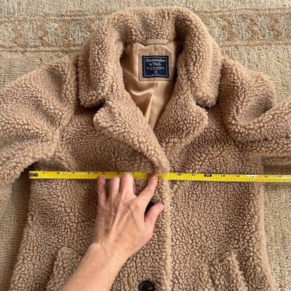 Sherpa Teddy Coat Cozy Neutral Faux Shearling Winter Quiet Luxury Abercrombie XS - Picture 10 of 12